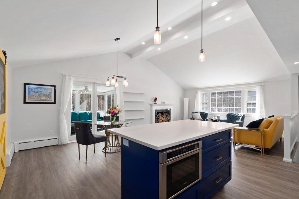 8 Lloyd Road North Reading, MA 01864 - Photo 17 of 42 Gallery Image 17