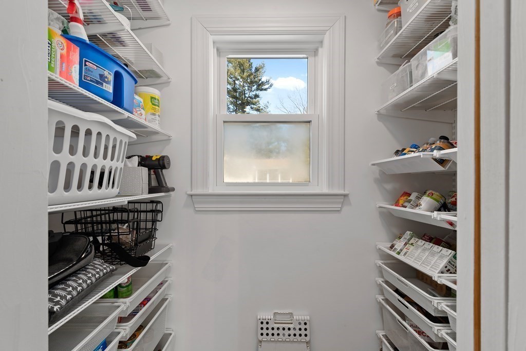 8 Lloyd Road North Reading, MA 01864 - Photo 20 of 42 Gallery Image 20