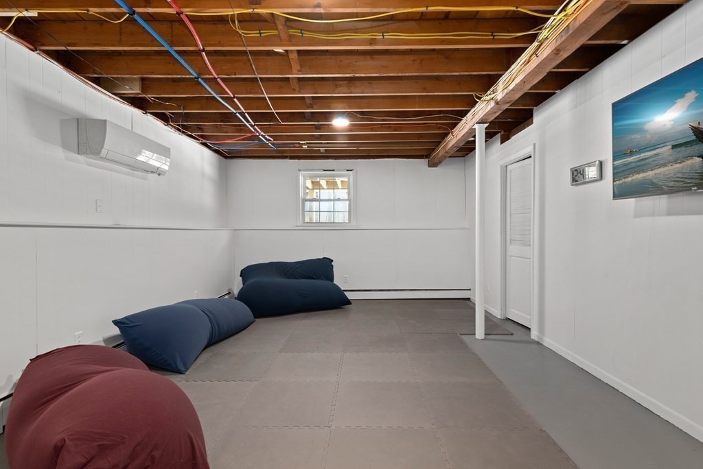 8 Lloyd Road North Reading, MA 01864 - Photo 38 of 42 Gallery Image 38