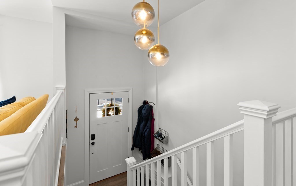 8 Lloyd Road North Reading, MA 01864 - Photo 6 of 42 Gallery Image 6