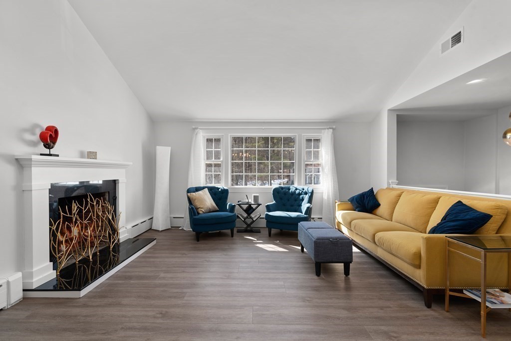 8 Lloyd Road North Reading, MA 01864 - Photo 8 of 42 Gallery Image 8
