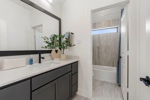 $782,990 | 2304 Friendswood Trail, Friendswood, TX 77546