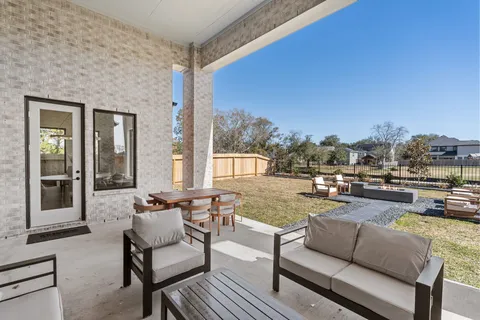 $782,990 | 2304 Friendswood Trail, Friendswood, TX 77546