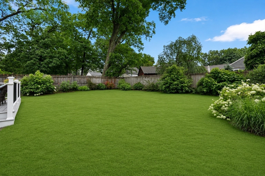 157 Meadow Road Longmeadow, MA 01106 - Photo 26 of 28