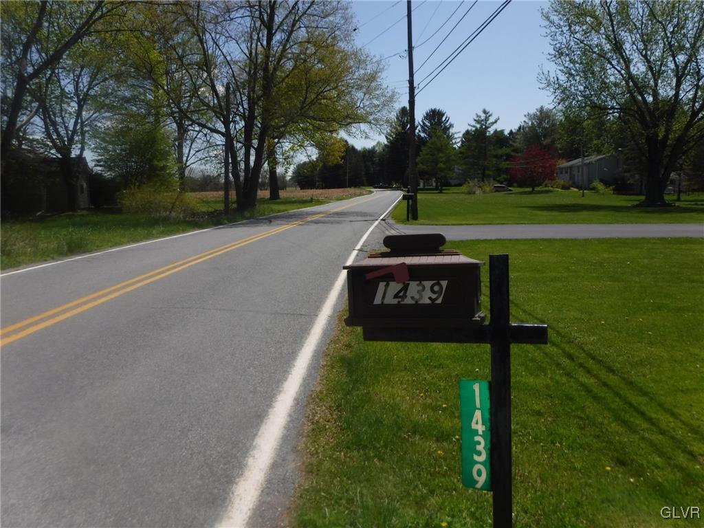 1439 Church Road Wind Gap, PA 18091 - Photo 2 of 20
