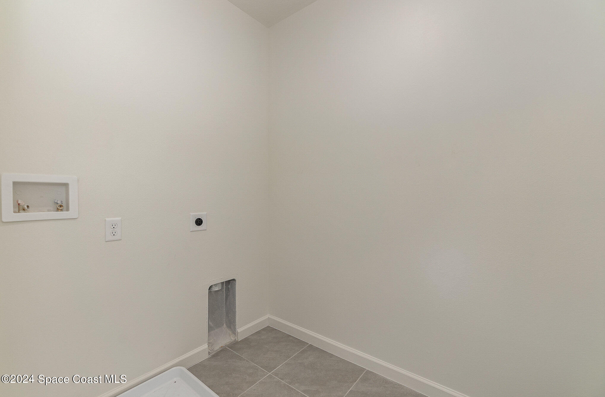 1811 Saxton Road Cocoa, FL 32926 - Photo 18 of 68 018_5117_marble_street_41-edit
