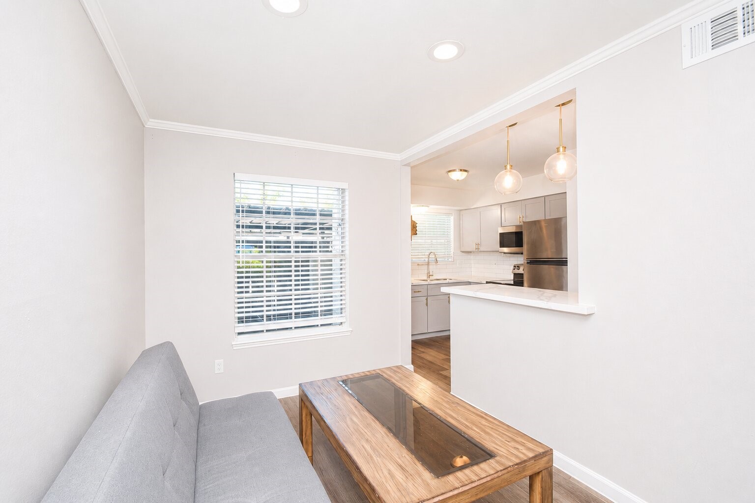 7900 Westheimer Road, Unit 141 Houston, TX 77063 - Photo 11 of 28 dedicated dining area