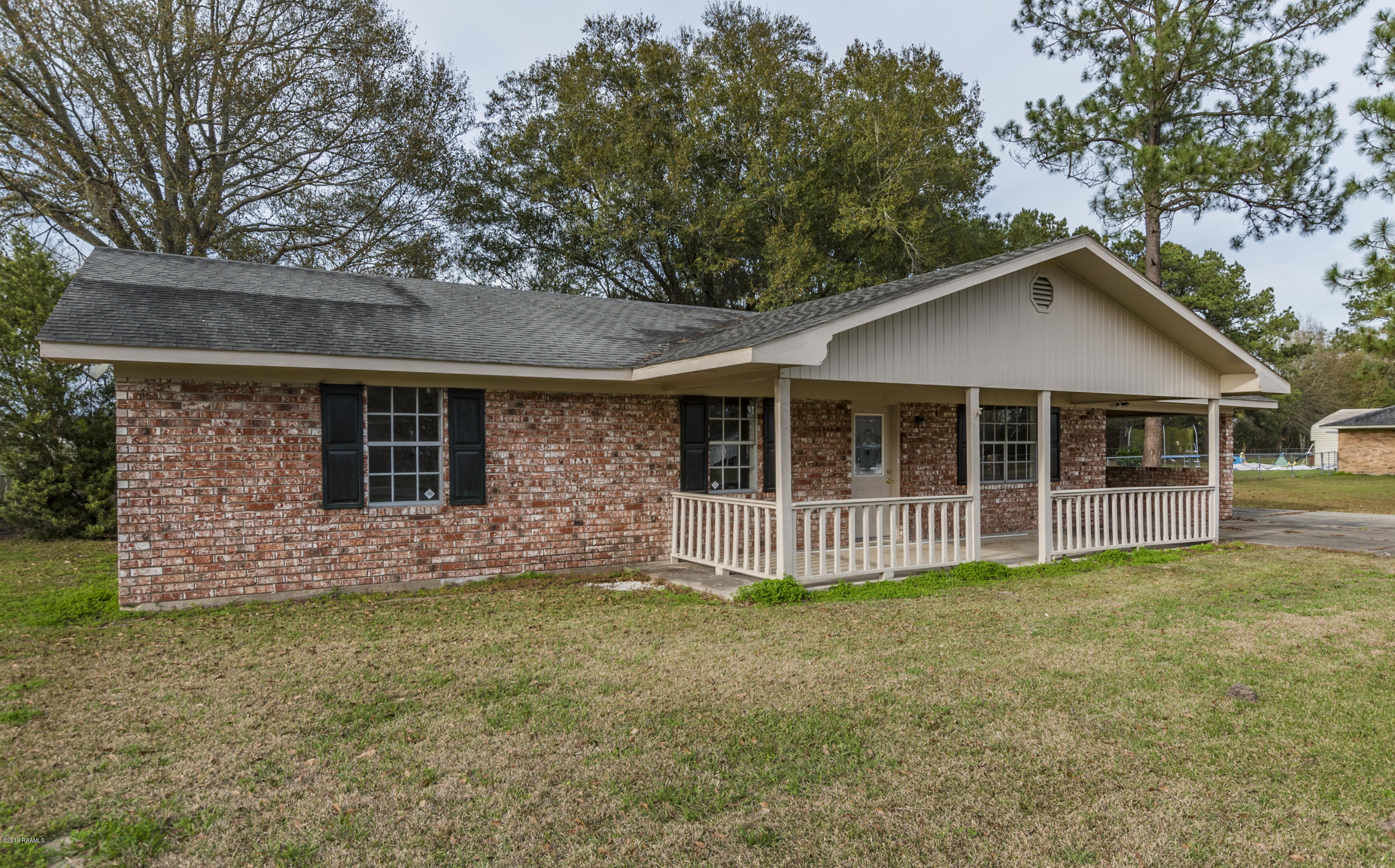 147 Lee Road Eunice, LA 70535 - Photo 16 of 32 Front 3