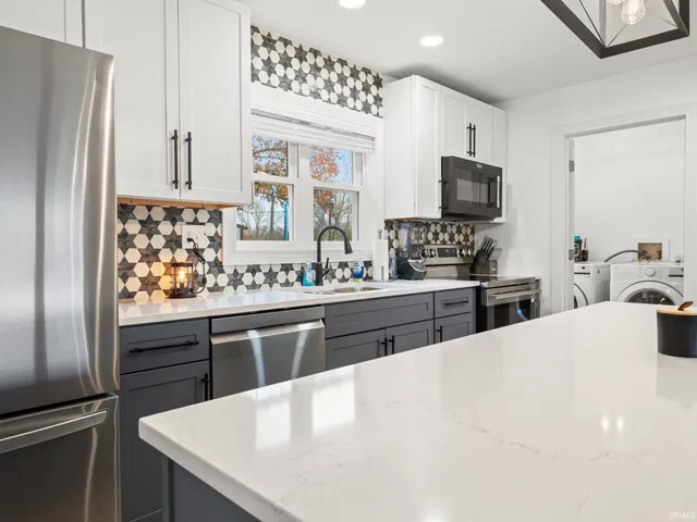 $279,000 | 1477 Yockey Road, Mitchell, IN 47446