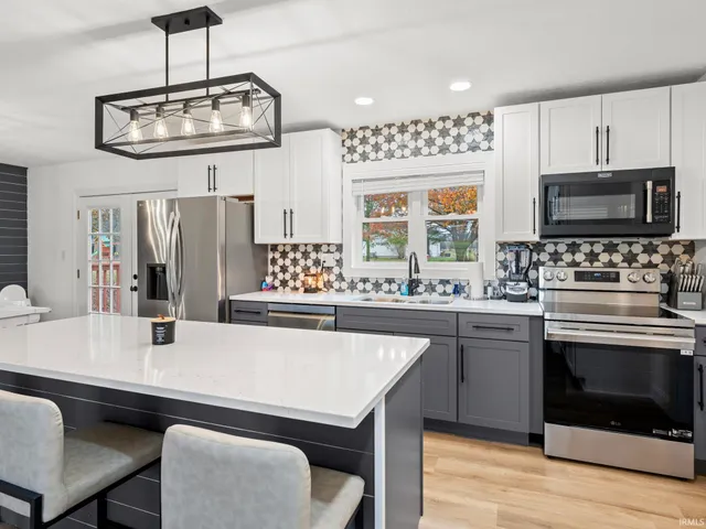 $279,000 | 1477 Yockey Road, Mitchell, IN 47446