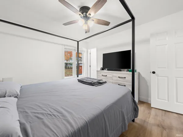 $272,900 | 1477 Yockey Road, Mitchell, IN 47446