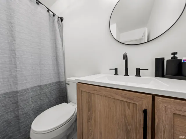 $279,000 | 1477 Yockey Road, Mitchell, IN 47446