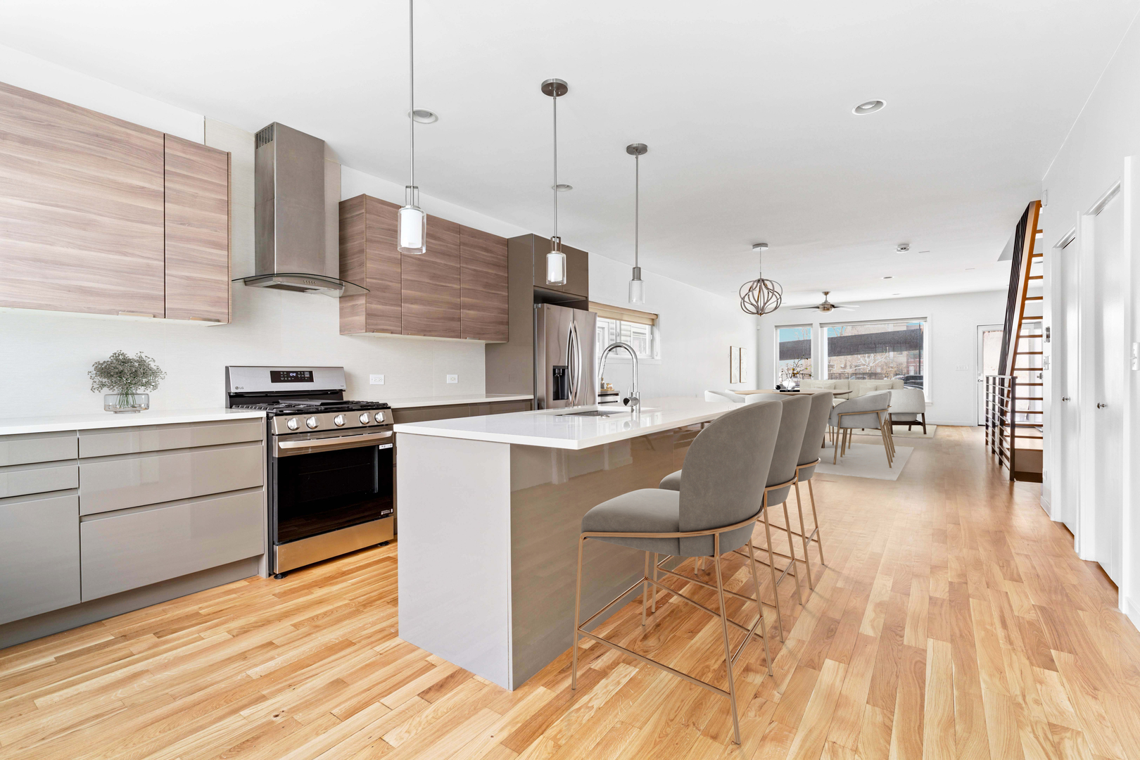 1613 South Ruble Street Chicago, IL 60616 - Photo 11 of 34