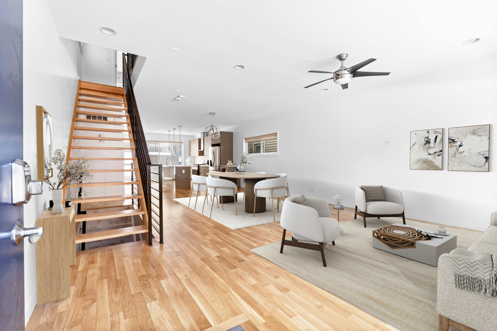 1613 South Ruble Street Chicago, IL 60616 - Photo 2 of 34