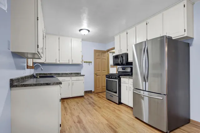 $330,000 | 1175 Valley View Road, Lake City, MN 55041