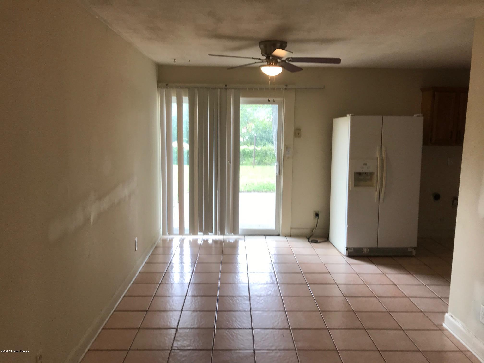414 Mac Brae Road Louisville, KY 40214 - Photo 20 of 35 IMG_2262 (002)