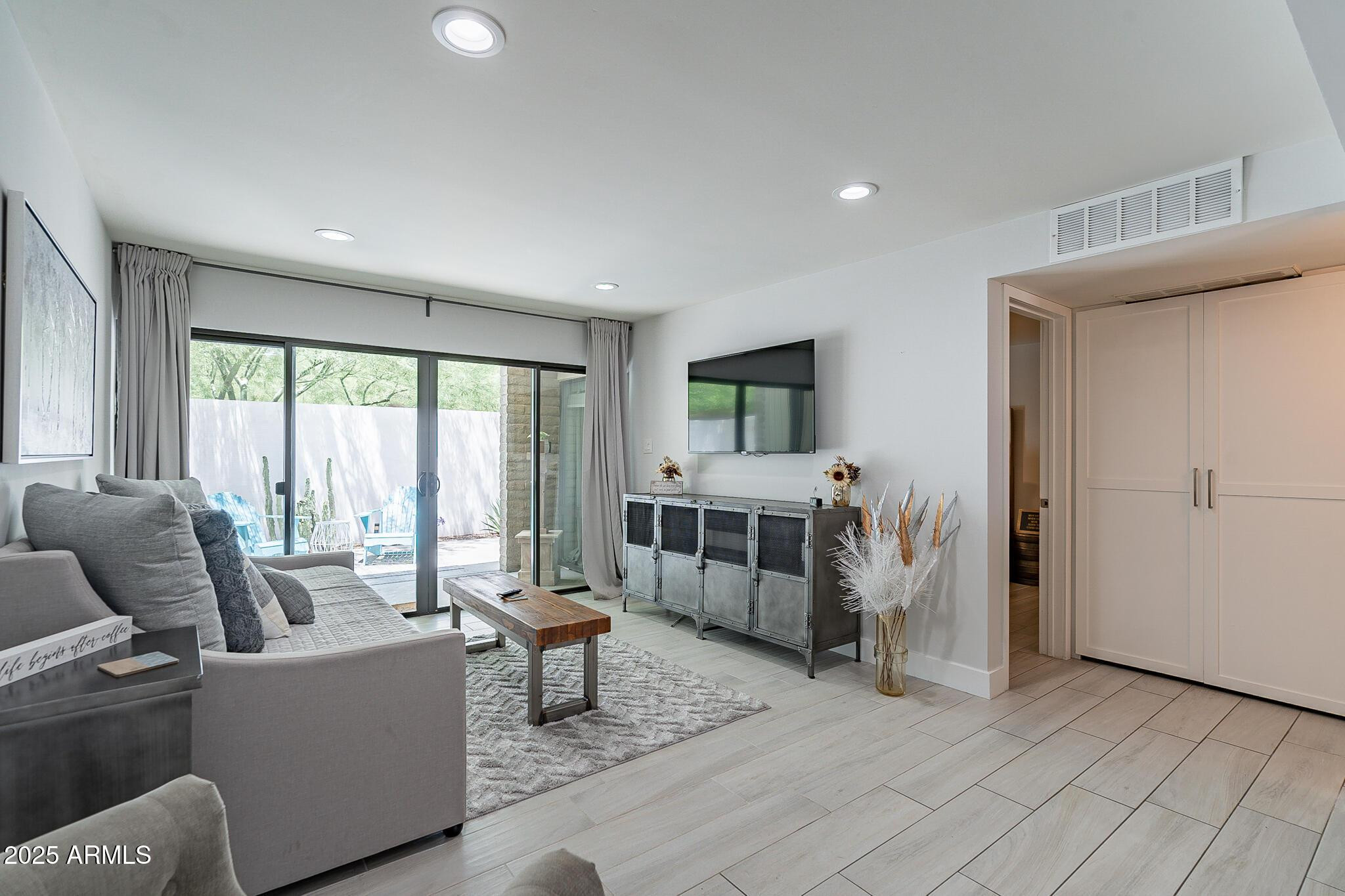 4351 North 36th Street, Unit 2 Phoenix, AZ 85018 - Photo 16 of 24