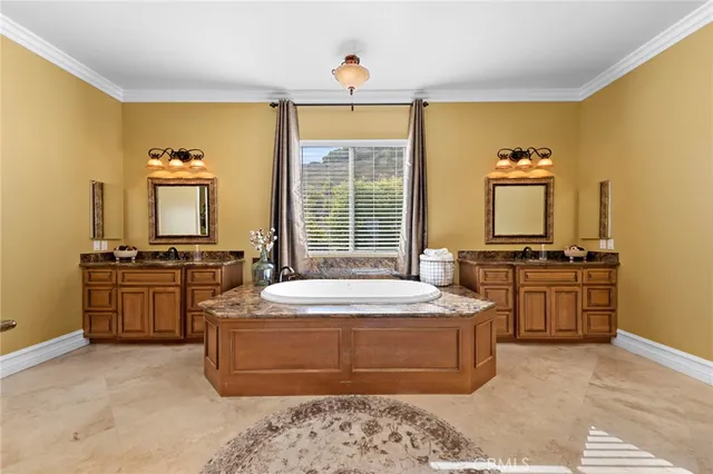 $2,495,000 | 38150 VÃa Huerta, Murrieta, CA 92562