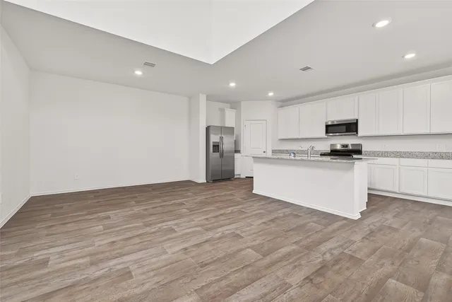 $2,650 | 3830 Matias River Court, Fulshear, TX 77423