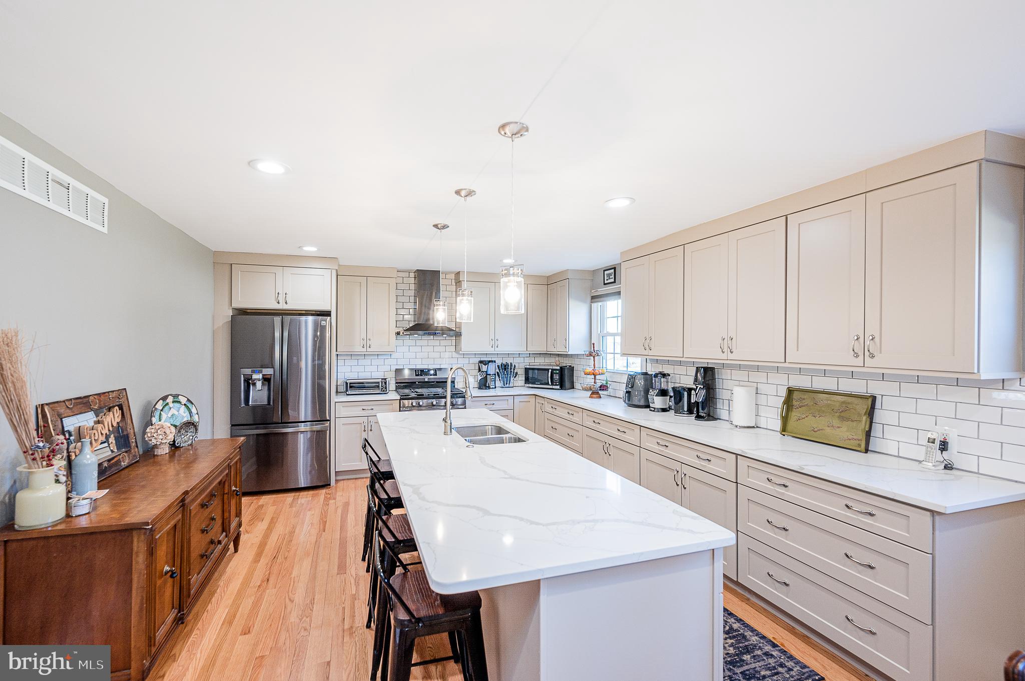 9426 Mellenbrook Road Columbia, MD 21045 - Photo 8 of 39 Kitchen