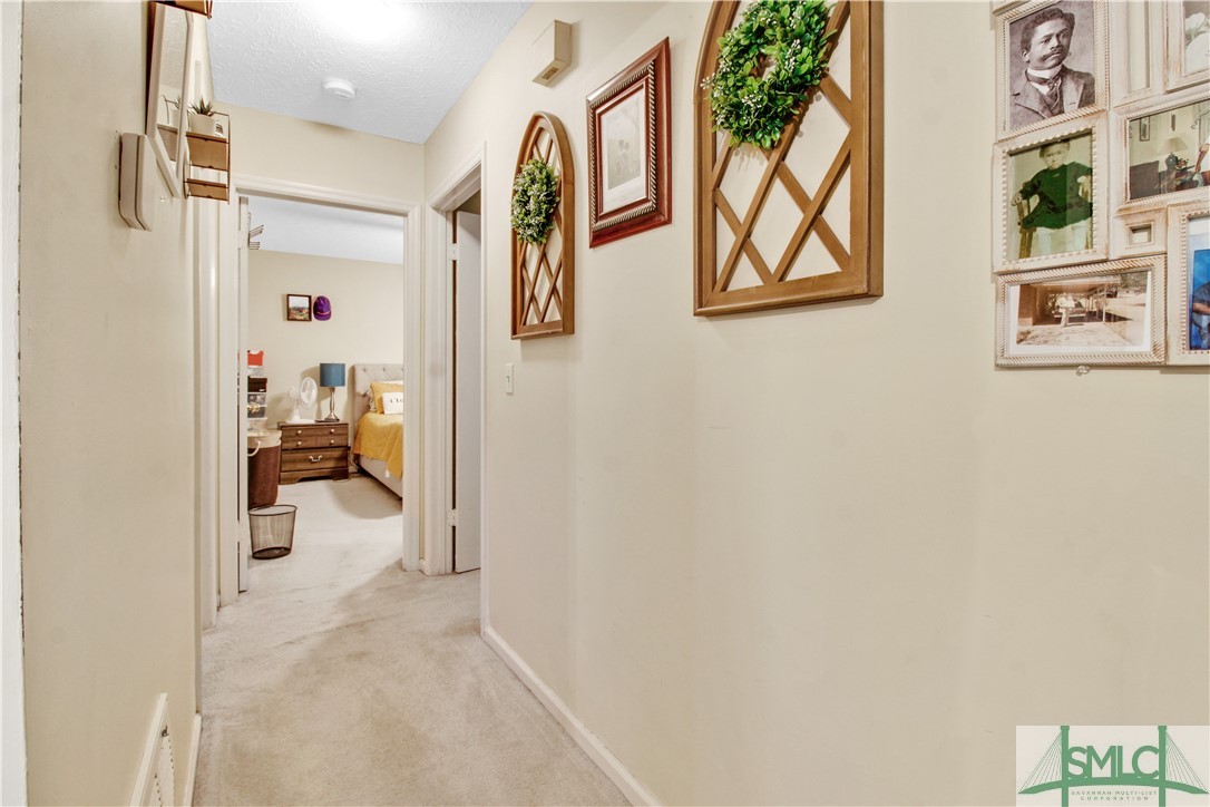 113 North Leeds Gate Road Savannah, GA 31406 - Photo 8 of 14 Hall