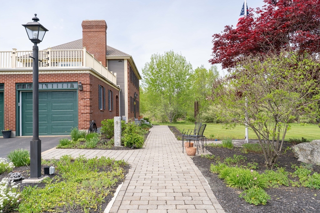 147 Oakham Road North Brookfield, MA 01535 - Photo 11 of 41