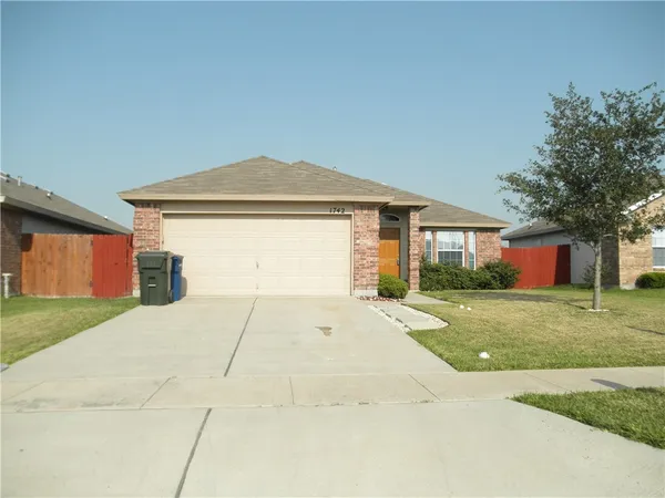 $1,600 | 1742 Overland Trail, Corpus Christi, TX 78410