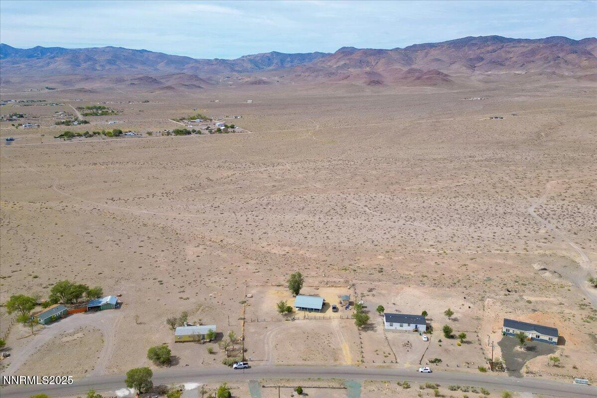 4895 Cheyenne Trail Stagecoach, NV 89429 - Photo 34 of 52 a view of city and mountain