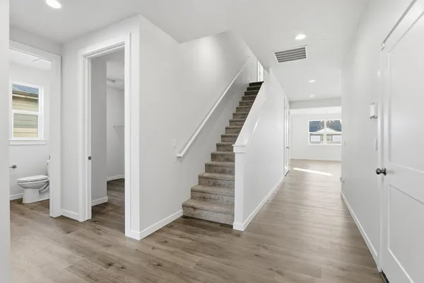 $644,700 | 1236 High Desert Drive, Deer Park, WA 99006