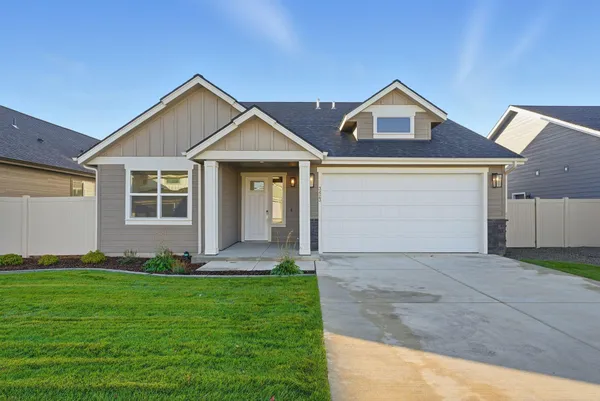 $644,700 | 1236 High Desert Drive, Deer Park, WA 99006