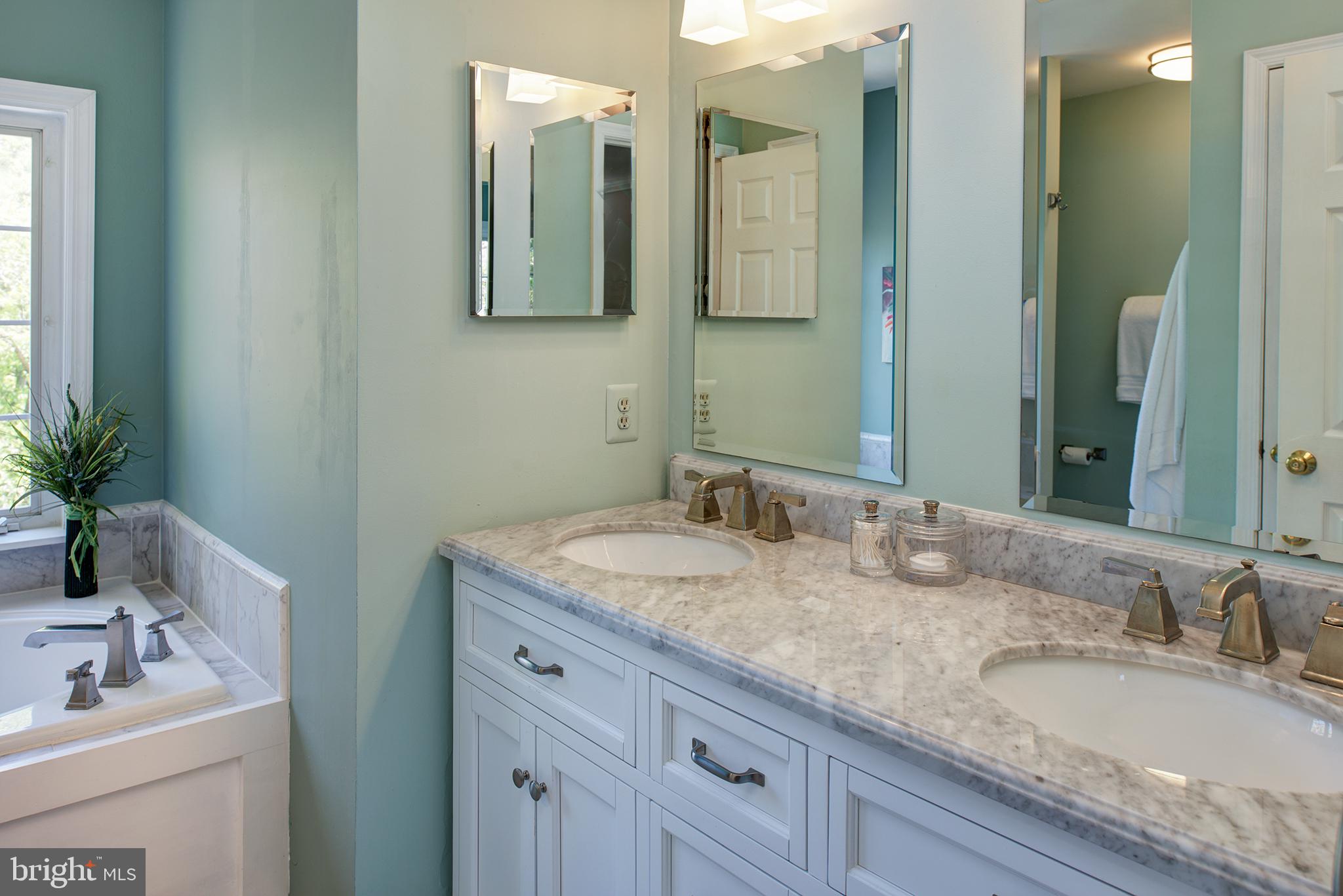 512 Duff Road Northeast Leesburg, VA 20176 - Photo 20 of 32 Gallery Image 20