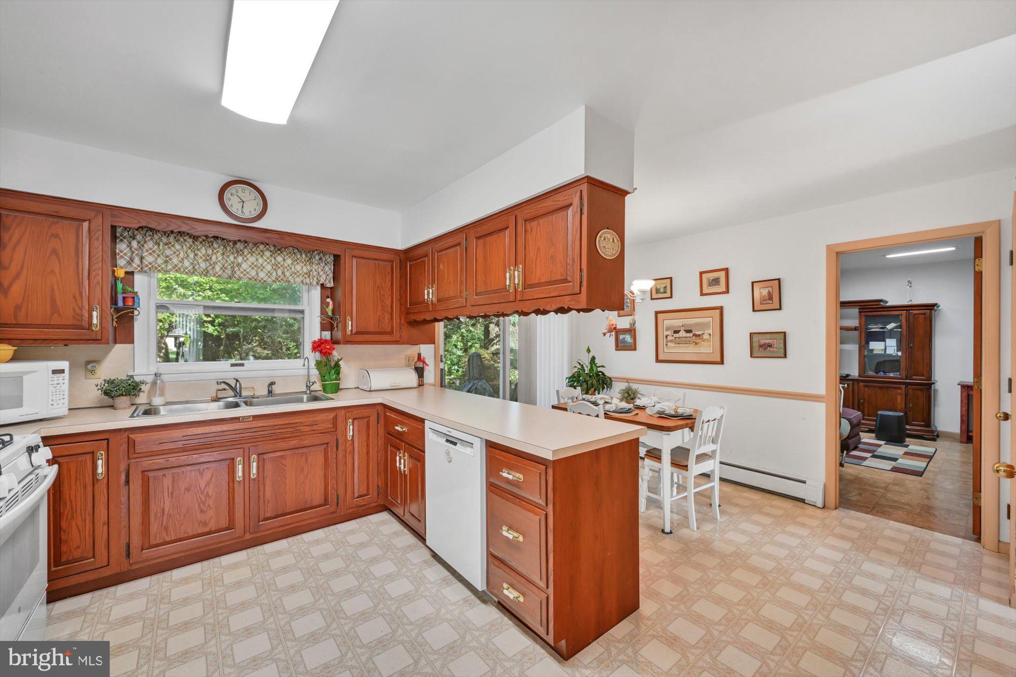 218 Audrey Drive Lititz, PA 17543 - Photo 14 of 30 Gallery Image 14