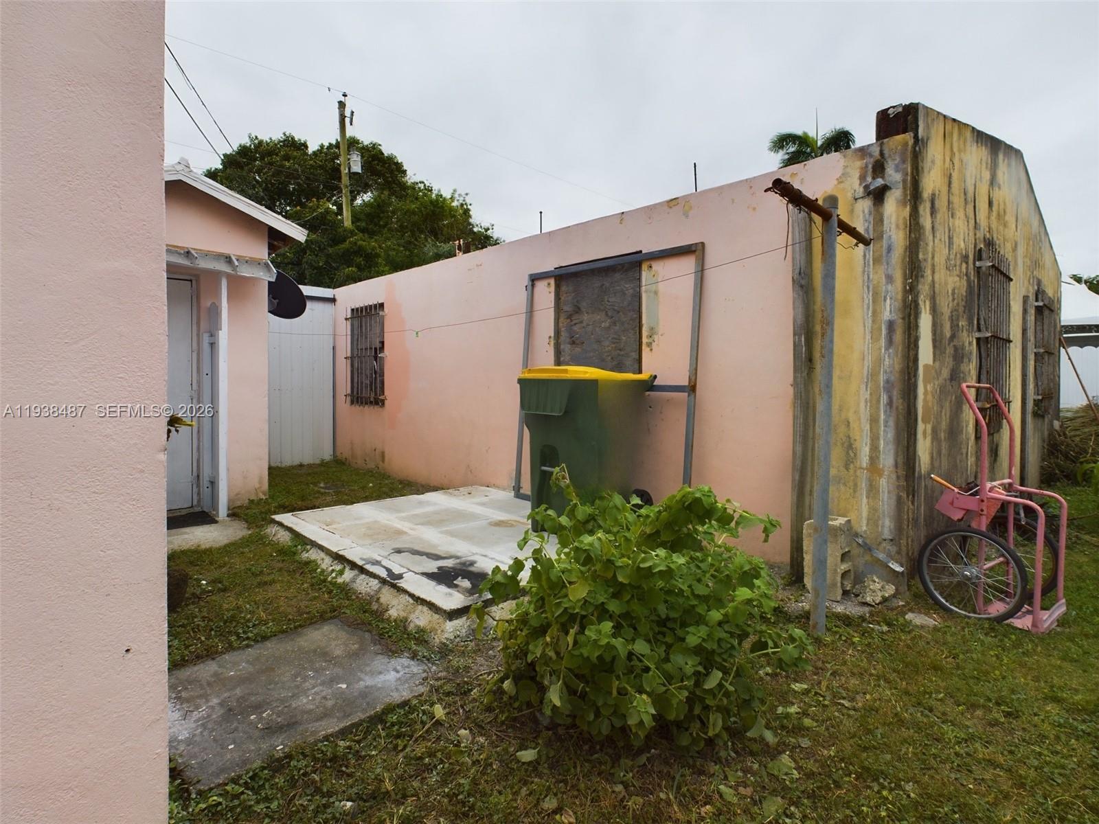 616 Southwest 8th Street, Unit 620 Homestead, FL 33030 - Photo 6 of 11