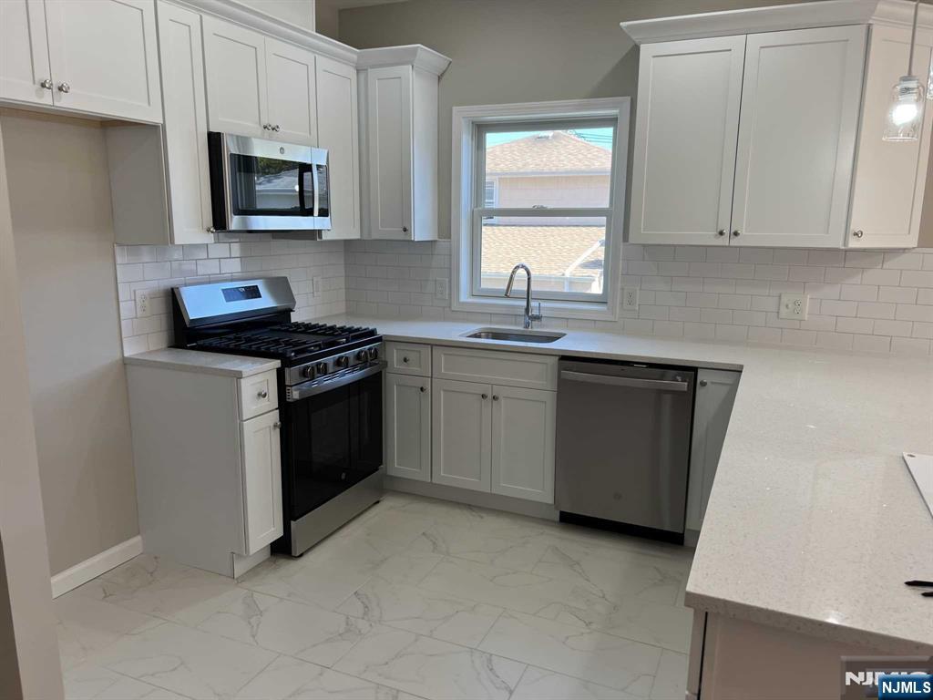 232 Cross Street, Unit 2 Harrison, NJ 07029 - Photo 4 of 10