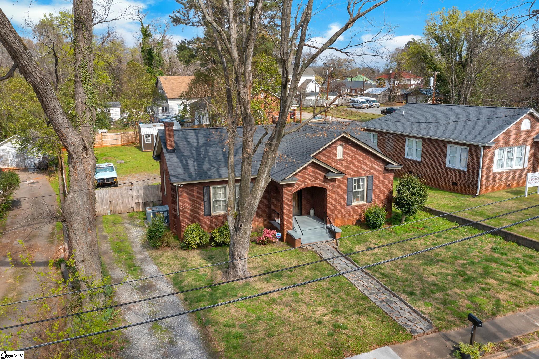 209 Cater Street Anderson, SC 29621 - Photo 33 of 36