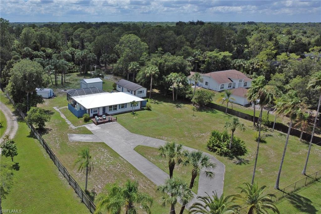 640 27th Street Southwest Naples, FL 34117 - Photo 40 of 46 Gallery Image 40