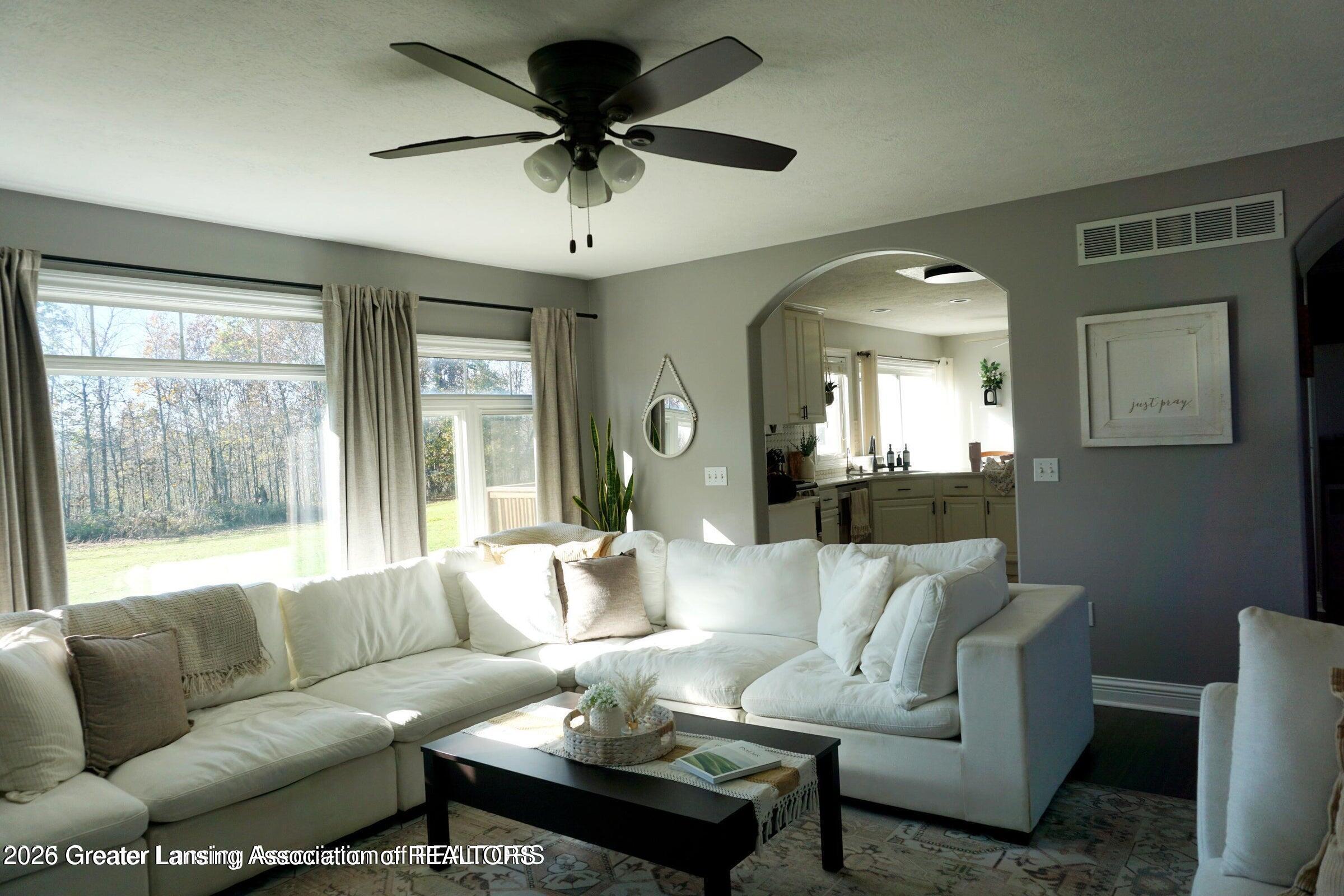 6480 Meridian Road Laingsburg, MI 48848 - Photo 13 of 91 20260401144354931648000000-o