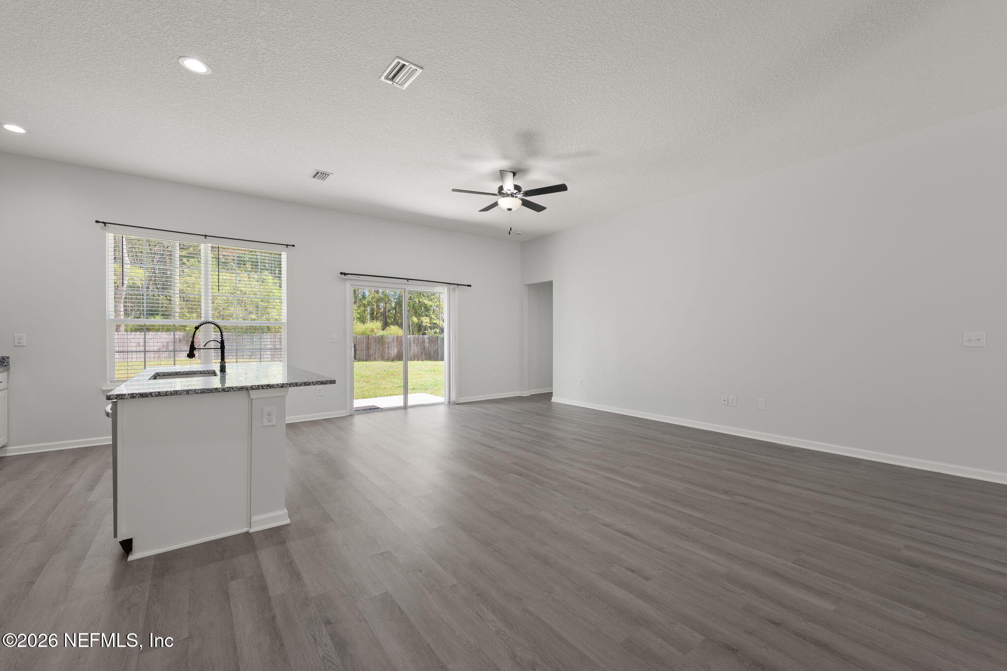 11839 Charlie Road Jacksonville, FL 32218 - Photo 3 of 35 Family Room