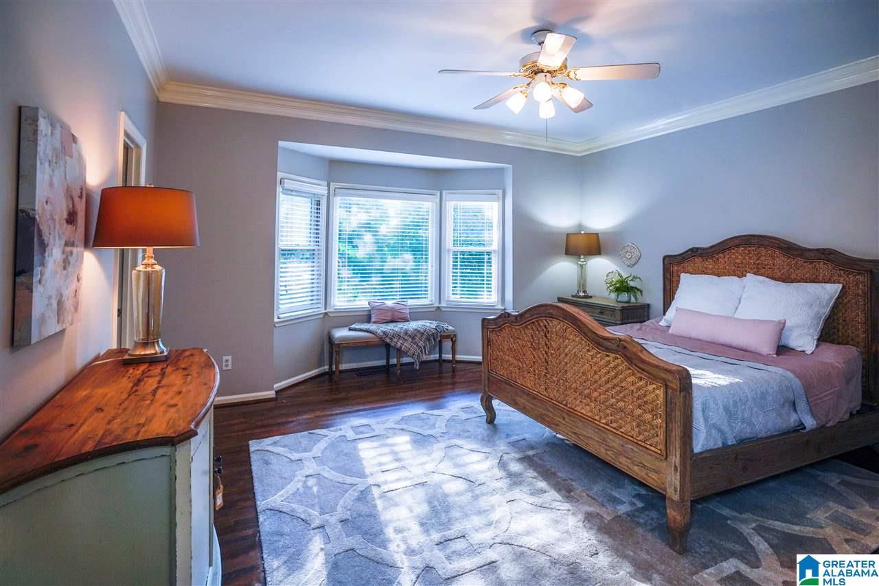 884 Mountain Ridge Drive Birmingham, AL 35209 - Photo 13 of 28