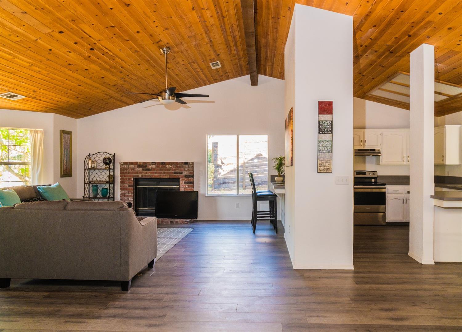 41053 Meadow Drive Three Rivers, CA 93271 - Photo 2 of 19 Additional Photo