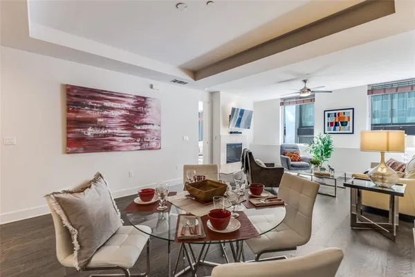 $2,600 | 1505 Elm Street, Unit 204, Dallas, TX 75201