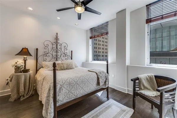 $2,600 | 1505 Elm Street, Unit 204, Dallas, TX 75201