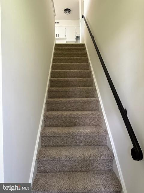 602 South Dove Road, Unit B Yardley, PA 19067 - Photo 3 of 16