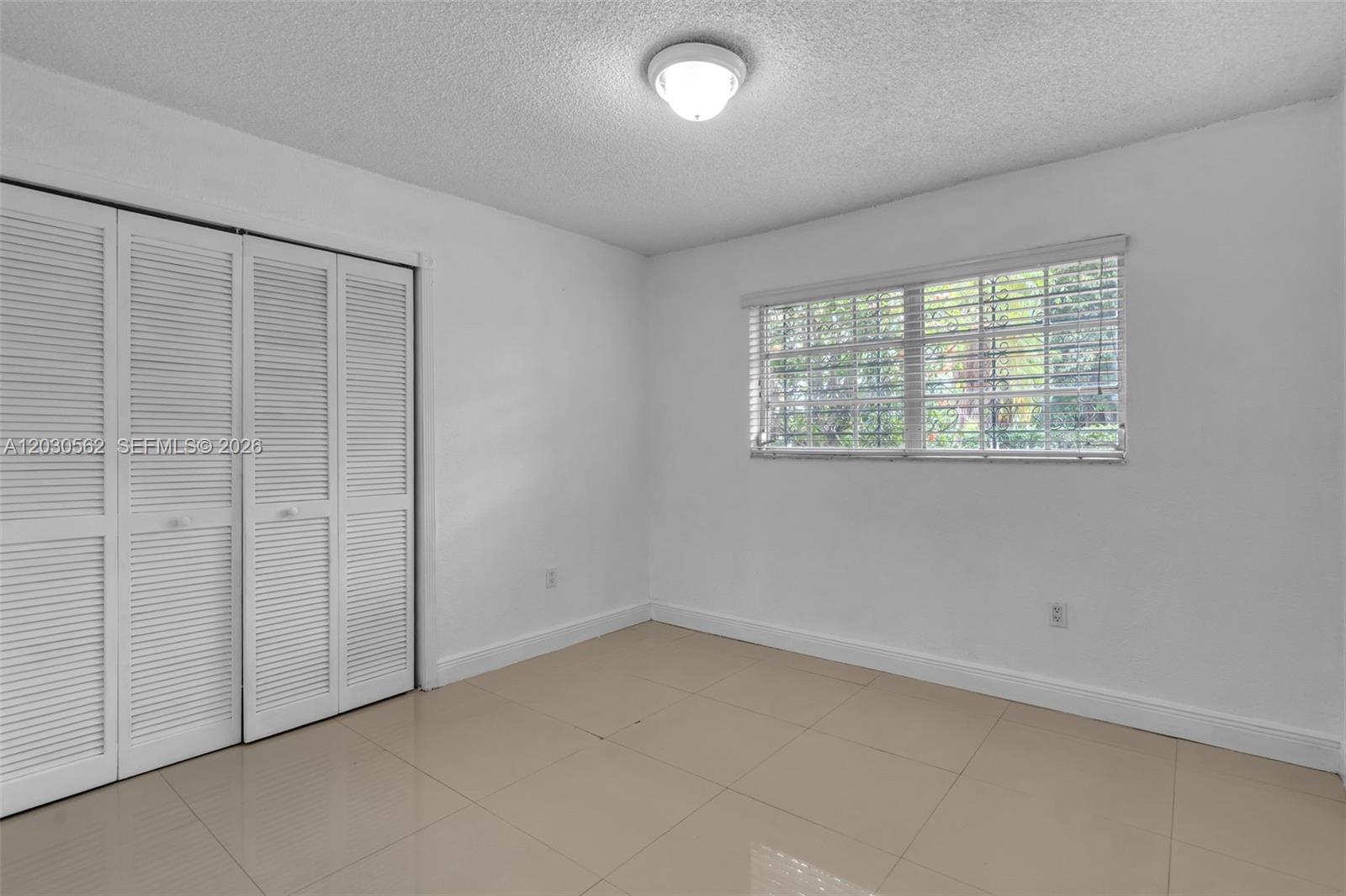 1320 Southwest 84th Avenue Miami, FL 33144 - Photo 19 of 44