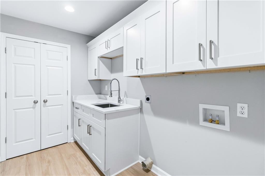 3790 Brook Way Southwest Atlanta, GA 30331 - Photo 16 of 21