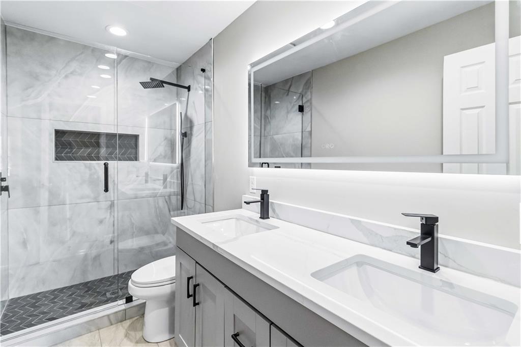 3790 Brook Way Southwest Atlanta, GA 30331 - Photo 10 of 21