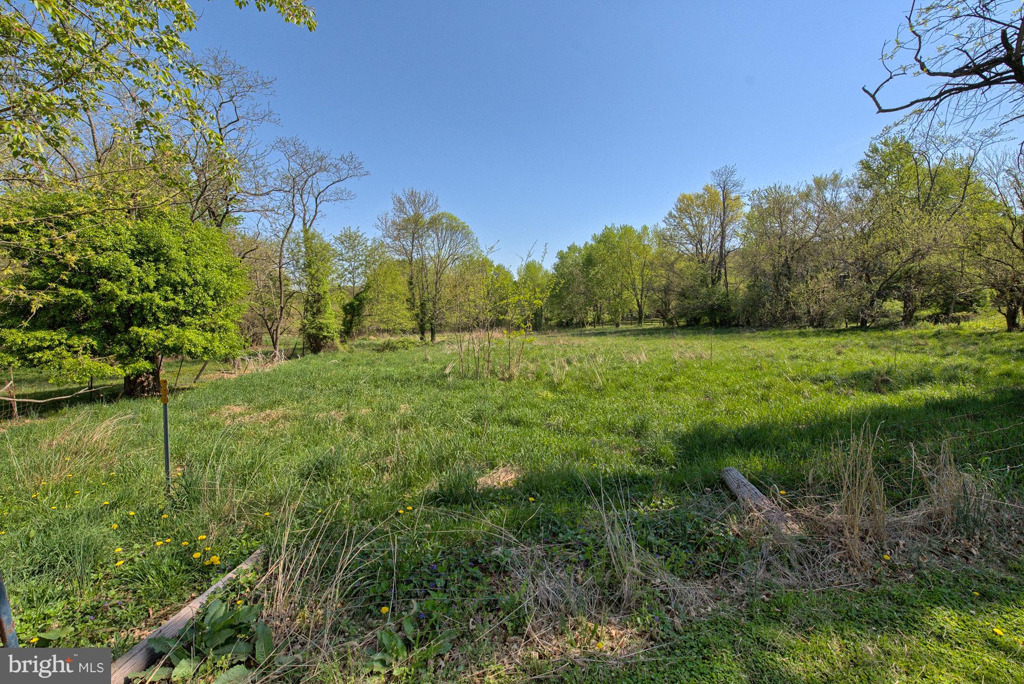 18031 Barnesville Road Barnesville, MD 20838 - Photo 11 of 30 Exterior (Rear)