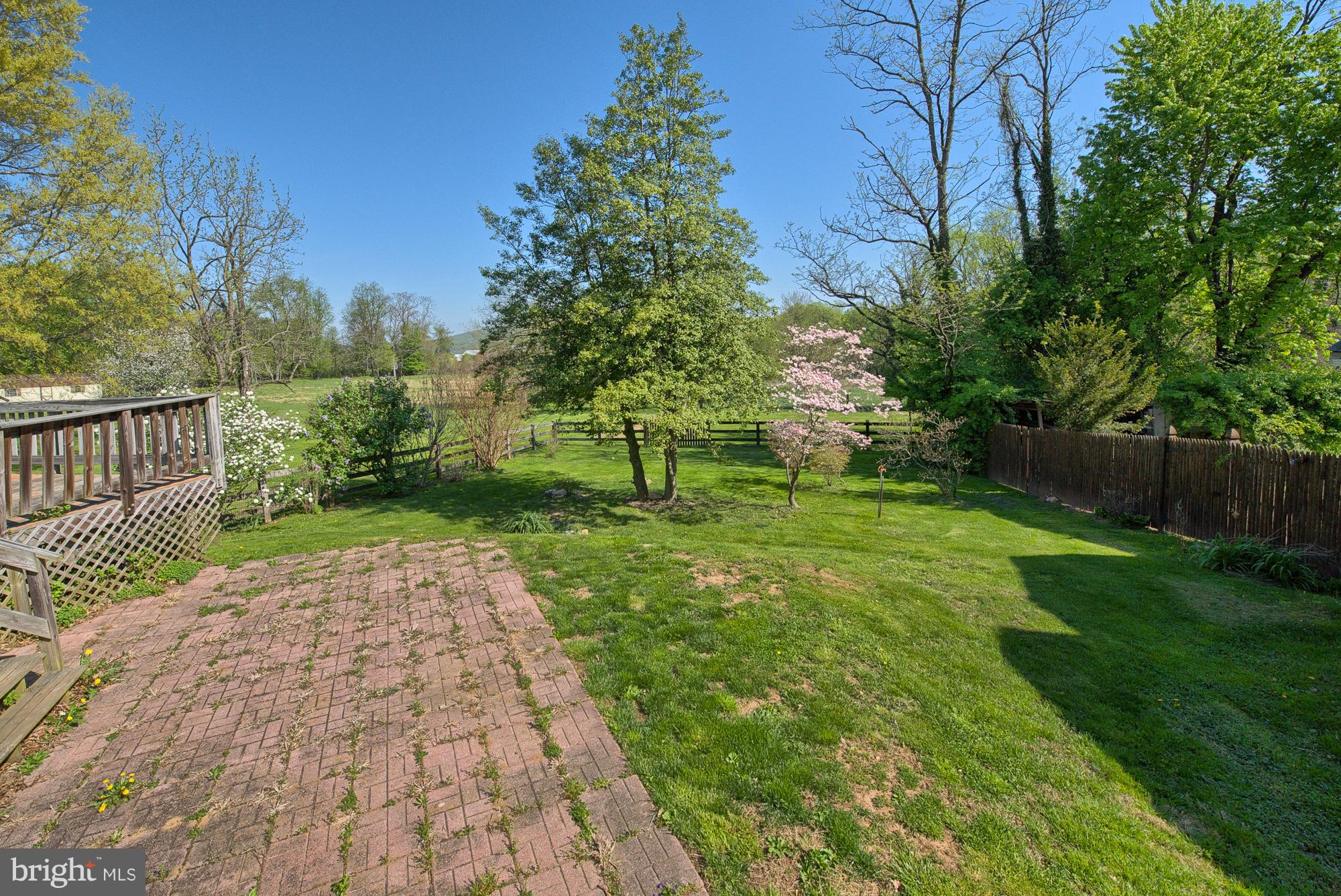 18031 Barnesville Road Barnesville, MD 20838 - Photo 9 of 30 Stone patio