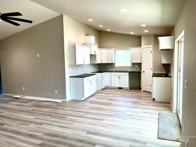 $361,900 | 1115 Meadow Lake Loop, Buhl, ID 83316