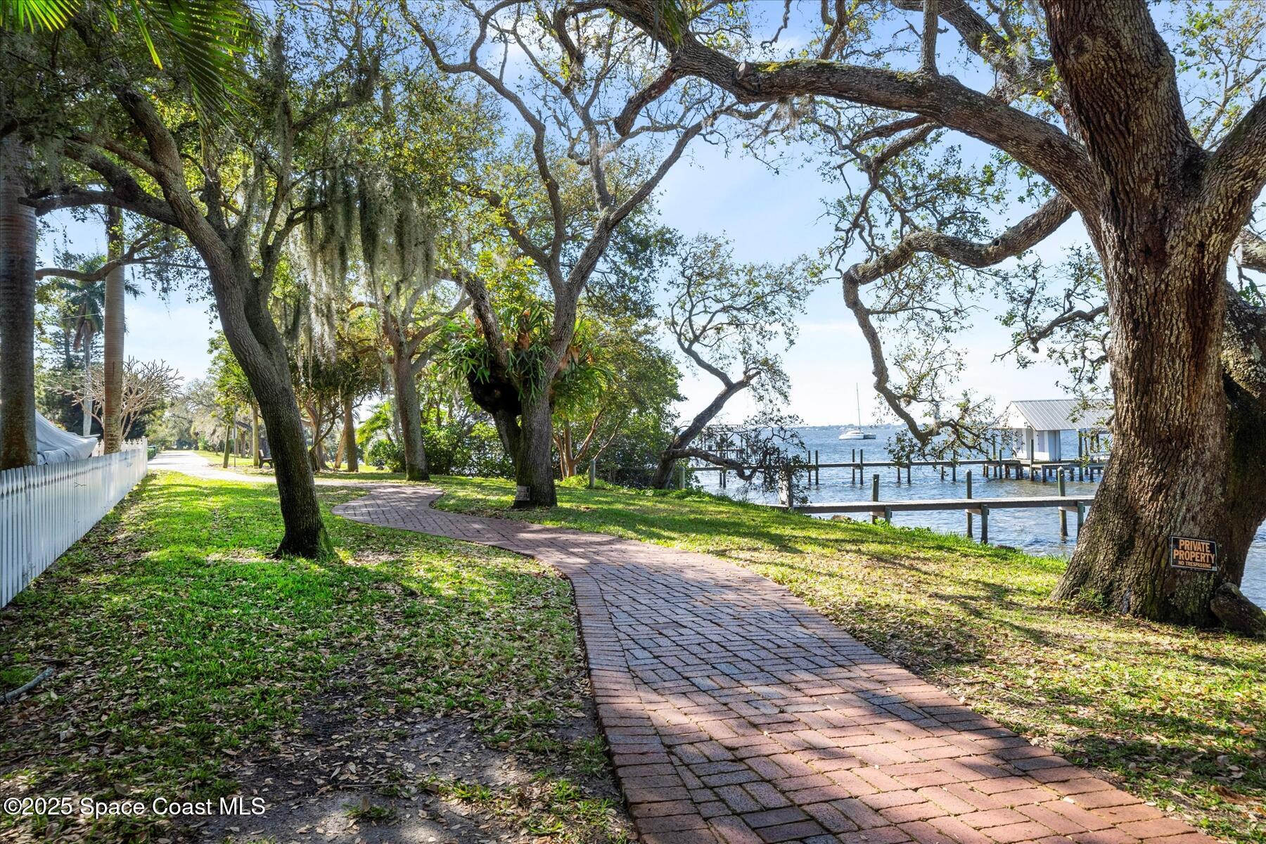 250 Pompano Drive Melbourne Beach, FL 32951 - Photo 57 of 71 39-JMJ09065